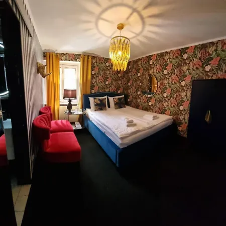 Fregata Bed & Breakfast Zagorze Slaskie Exterior photo